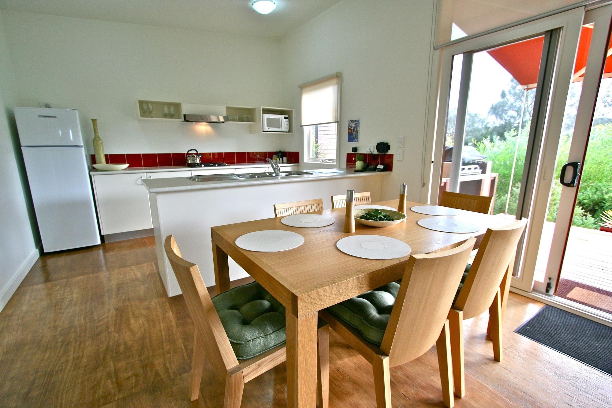 Ramada Resort By Wyndham Phillip Island Cowes Extérieur photo