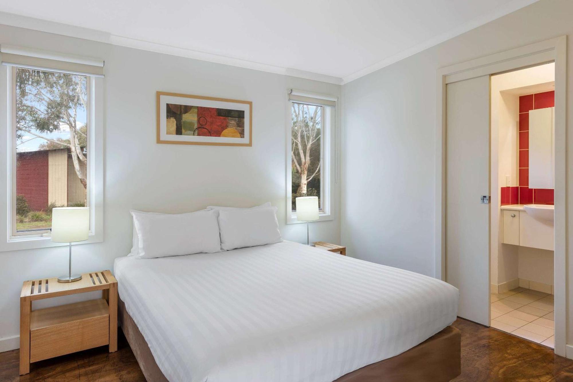Ramada Resort By Wyndham Phillip Island Cowes Extérieur photo