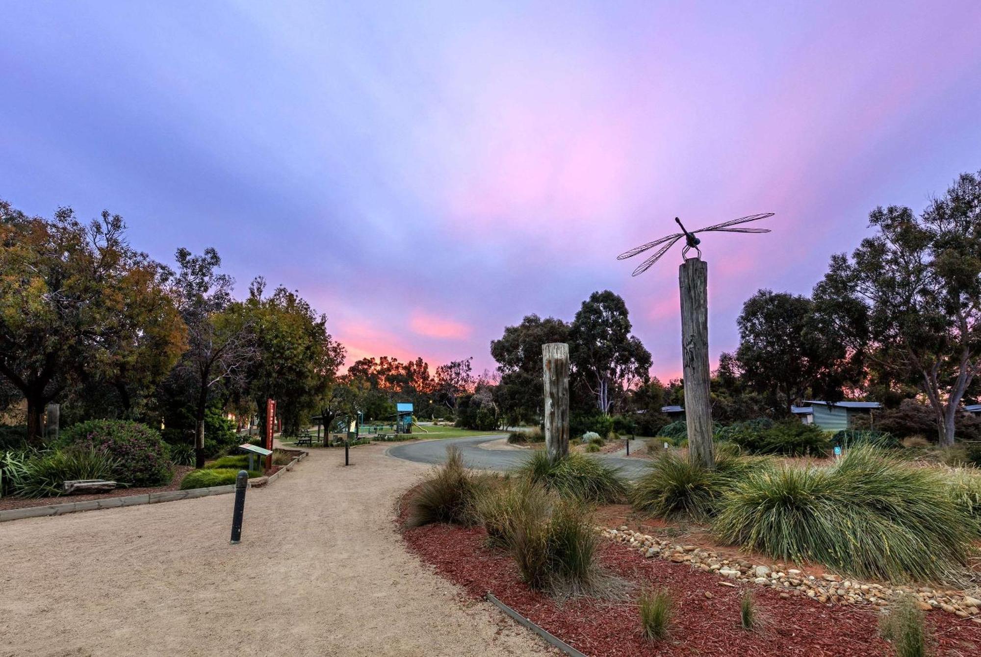 Ramada Resort By Wyndham Phillip Island Cowes Extérieur photo