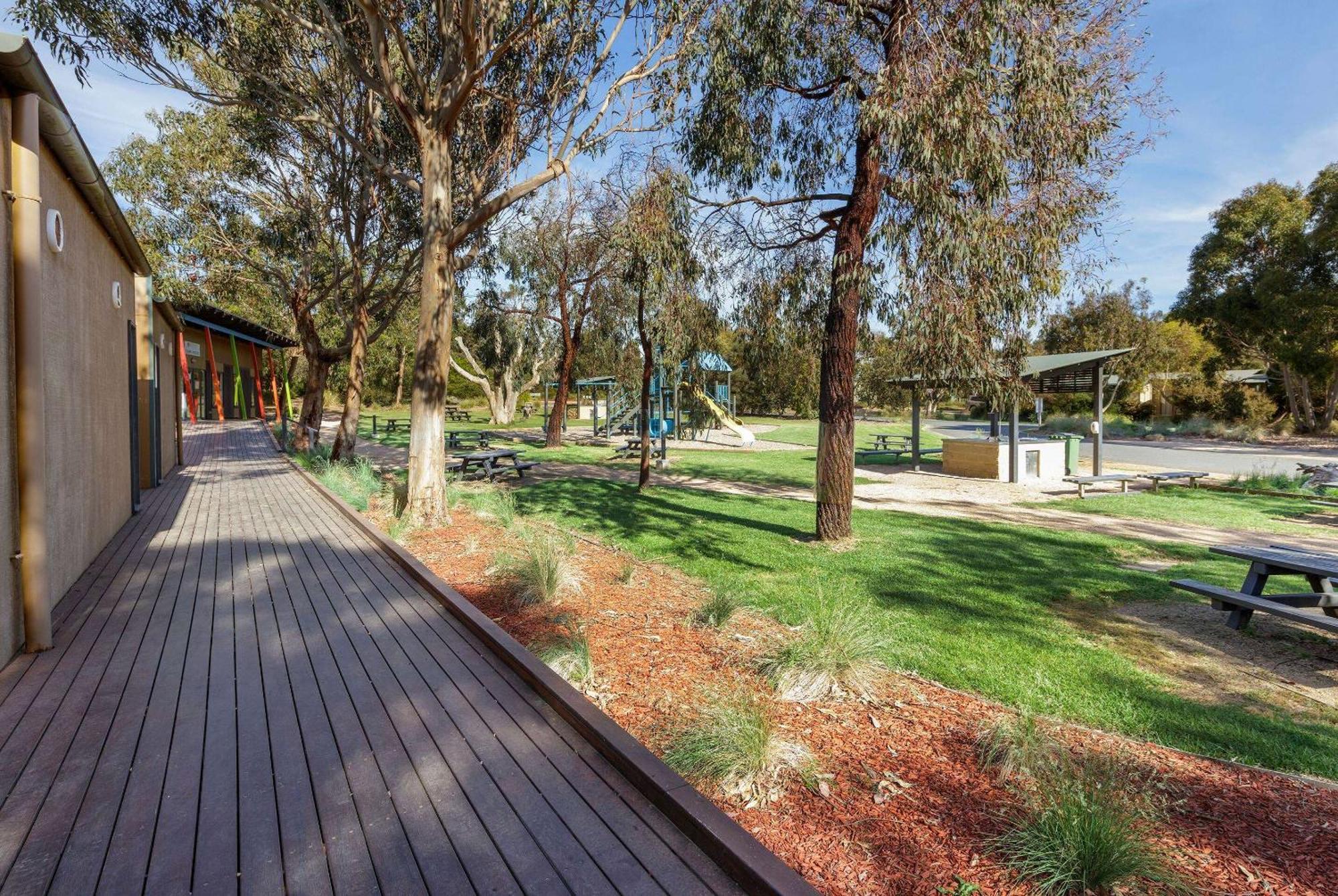 Ramada Resort By Wyndham Phillip Island Cowes Extérieur photo