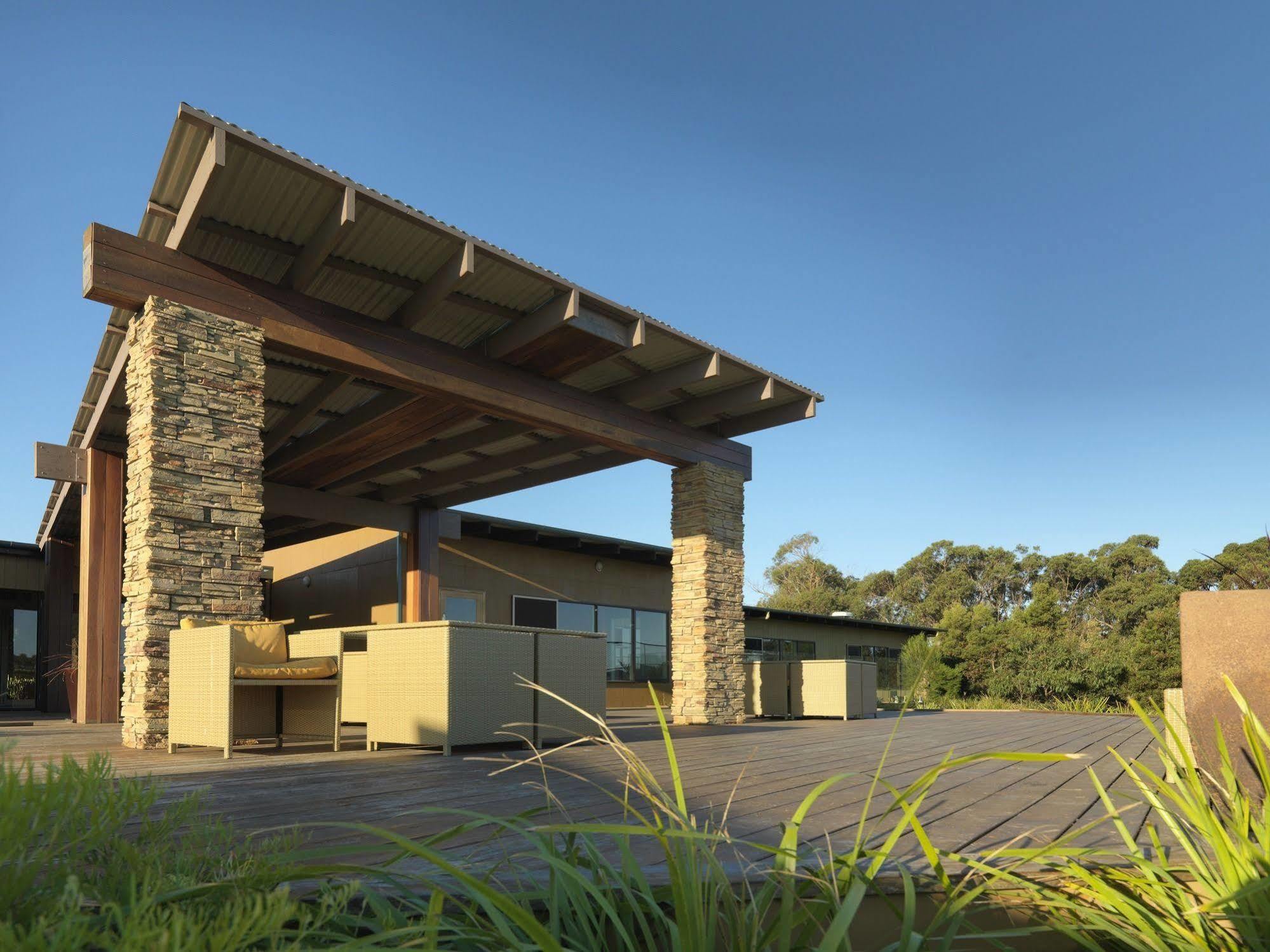 Ramada Resort By Wyndham Phillip Island Cowes Extérieur photo